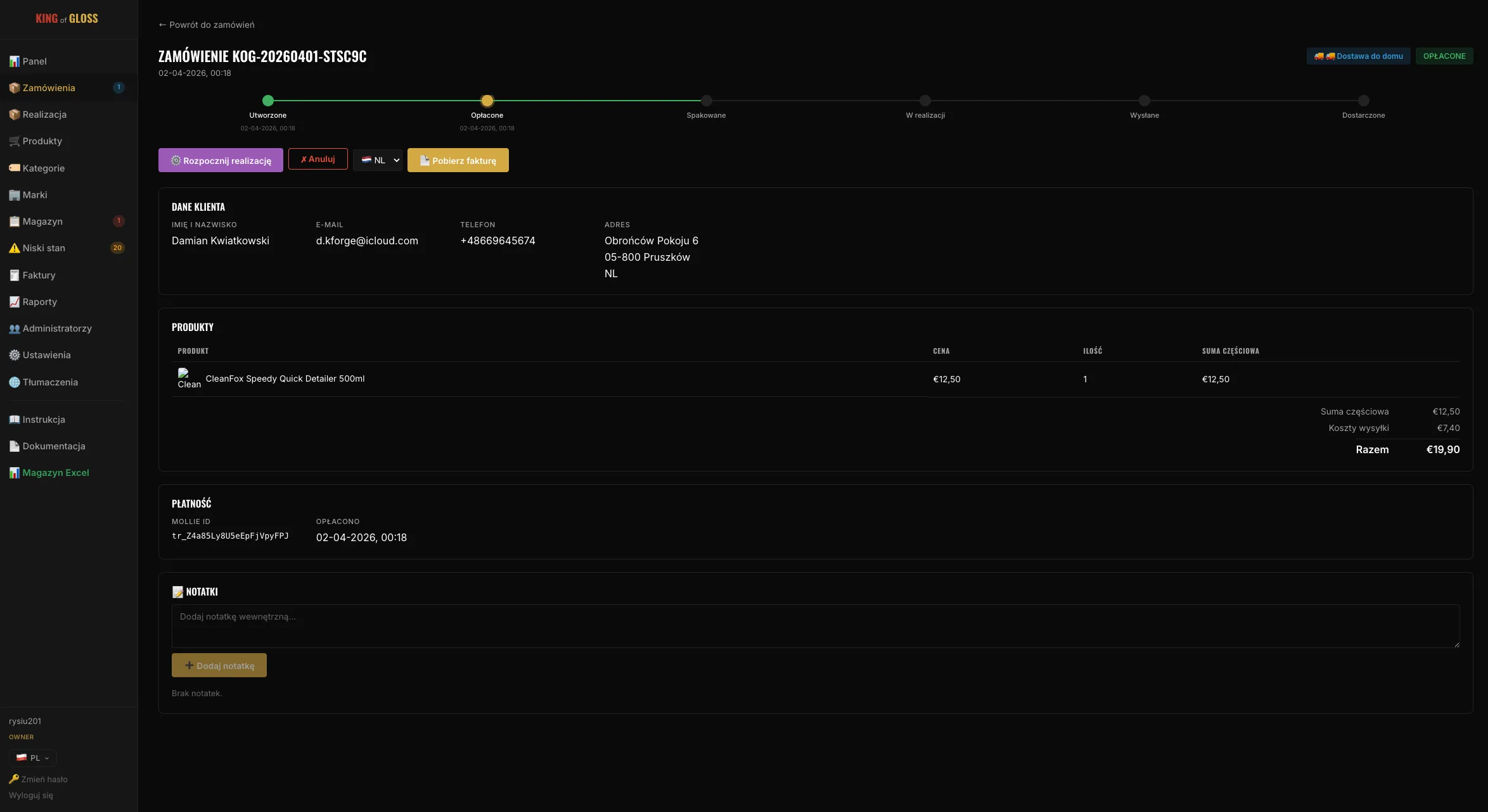 Szczegóły zamówienia — oś czasu statusów i notatki wewnętrzne